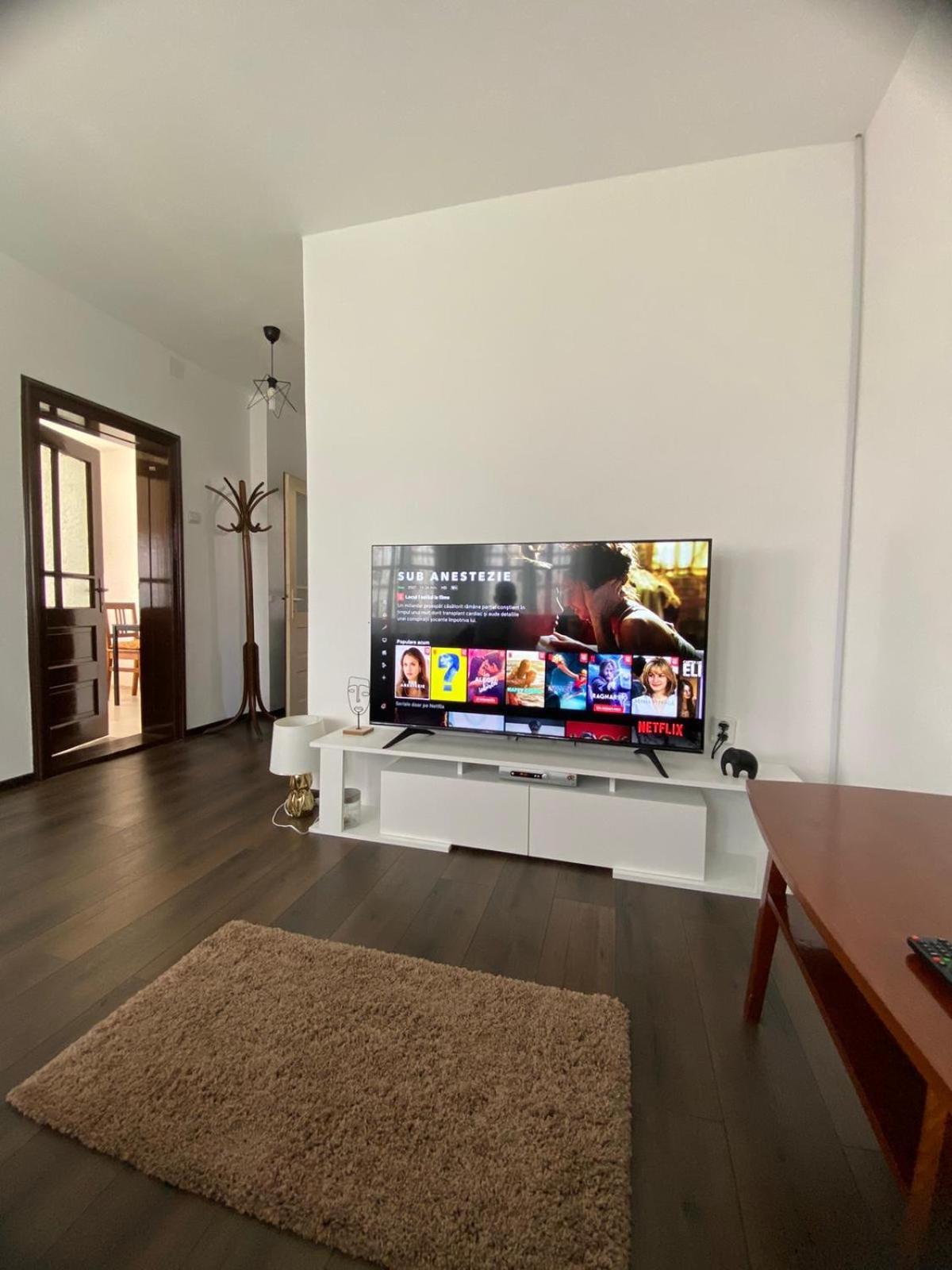 Casa Eroilor Villa คูร์ตา เด อาร์เจช ภายนอก รูปภาพ